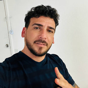 Meet your Posher, Rafa